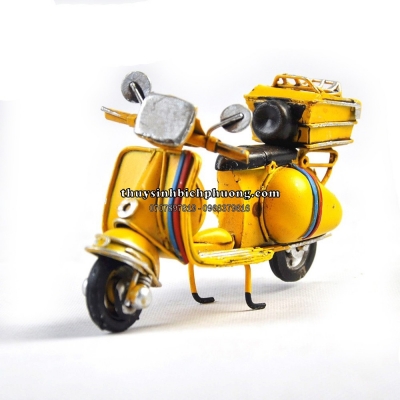 XE VESPA 946 VÀNG